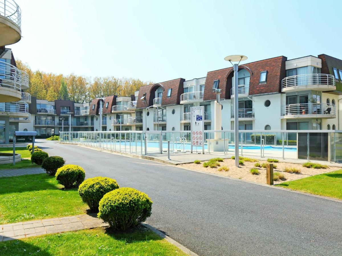 Apartment Blutsyde Promenade-35 By Interhome Bredene Bagian luar foto